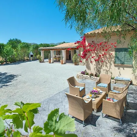 Owl Rafale - 5 Min Drive To The Villa