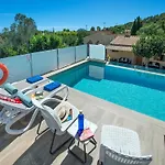 Owl Rafale - 5 Min Drive To The Villa